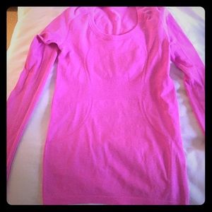 Lululemon Run Swiftly LS SZ 6